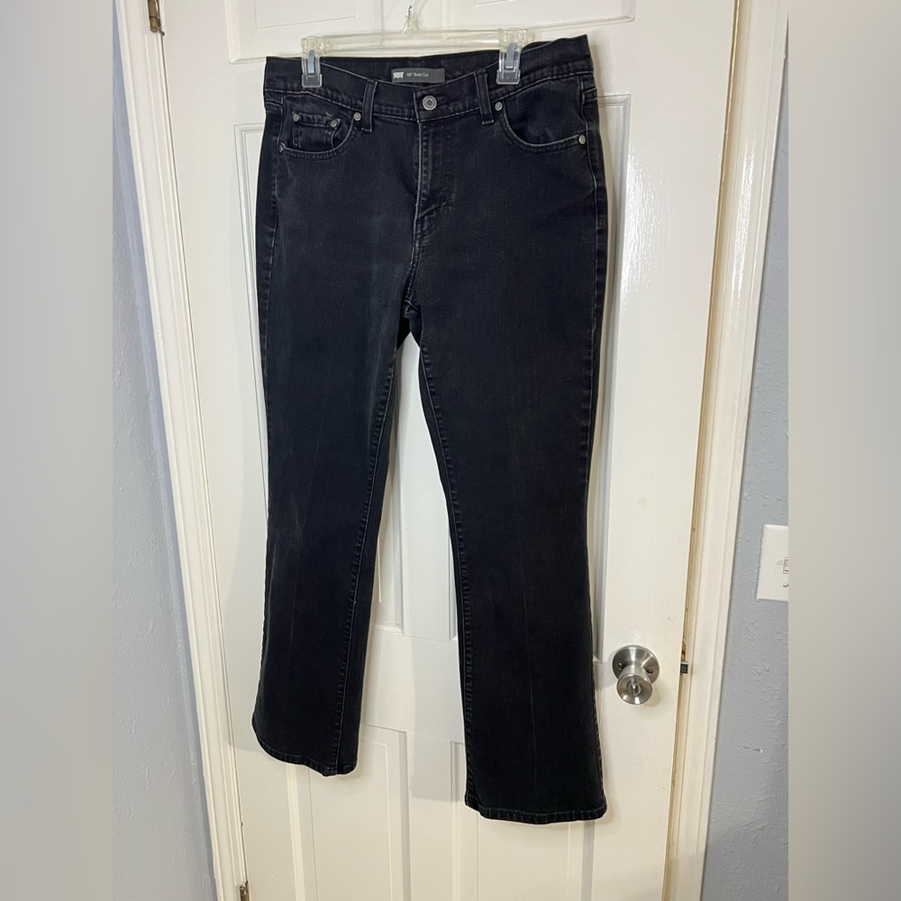 Levi's Classic Black Straight Leg Women's Jeans